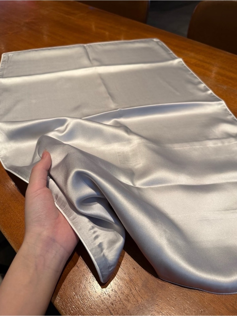 NEW 100% 22MM silk pillowcases x 2